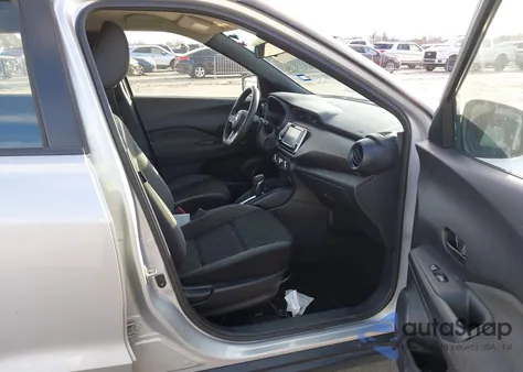 2019 Nissan Kicks S из США, поврежденный, VIN 3N1CP5CU8KL511842